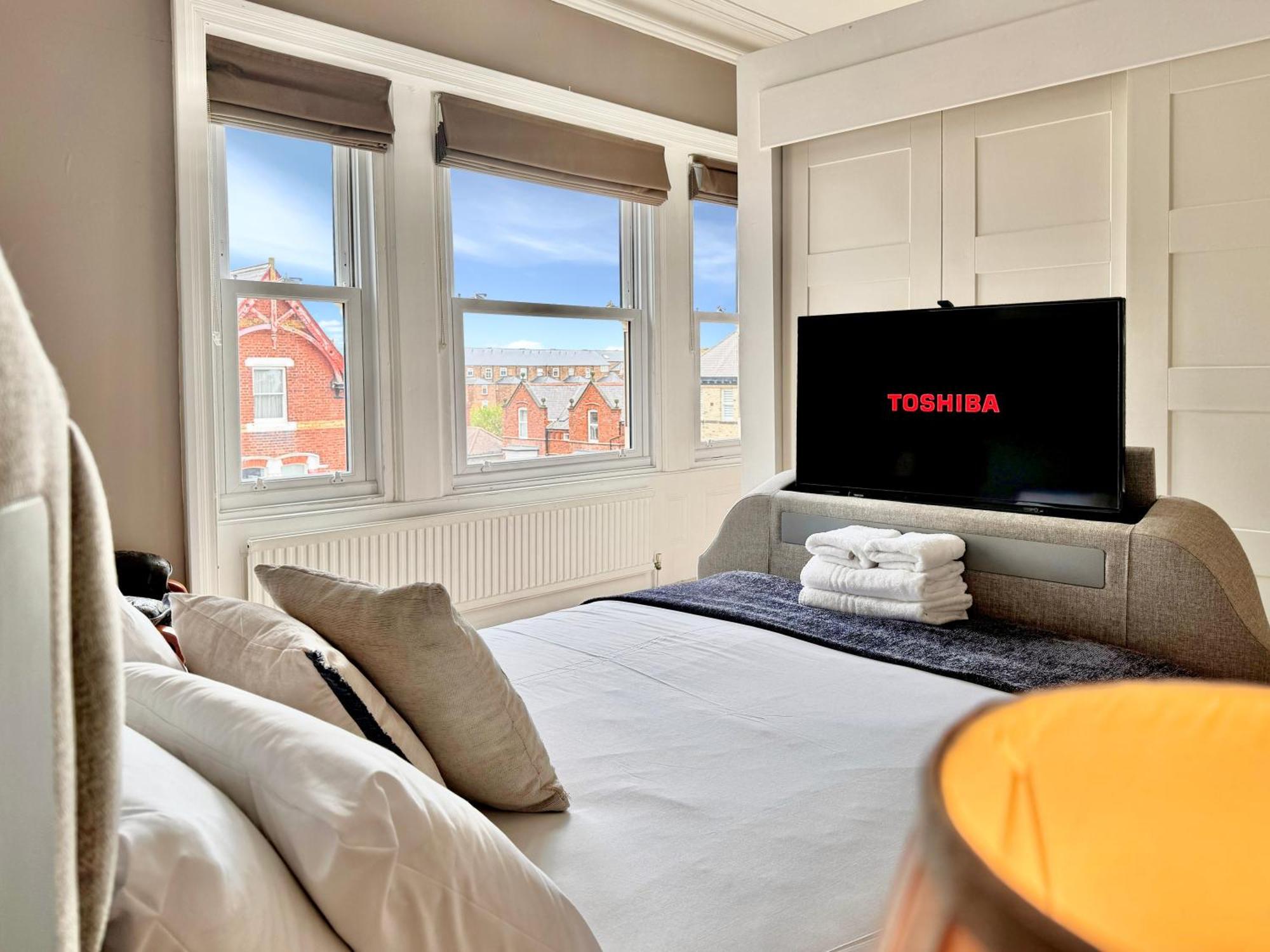Apartment Victoria With Free Parking Scarborough Zewnętrze zdjęcie